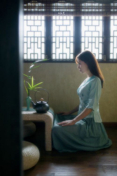 开云网站-恩比德谈球队战术升级适应新体系顺利，恩比德伤势情况