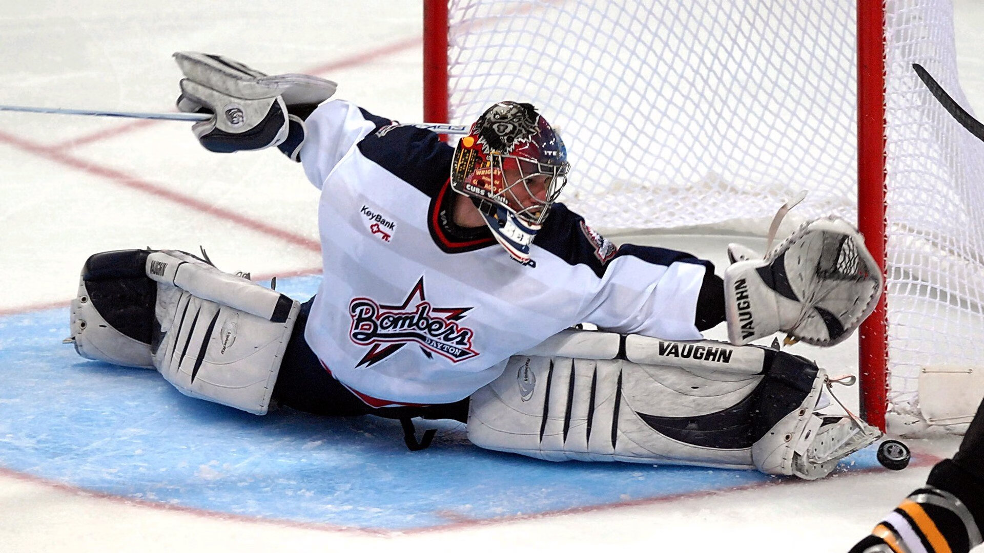 墨西哥球迷在冰天雪地中跳“足球辣舞”,墨西哥踢足球